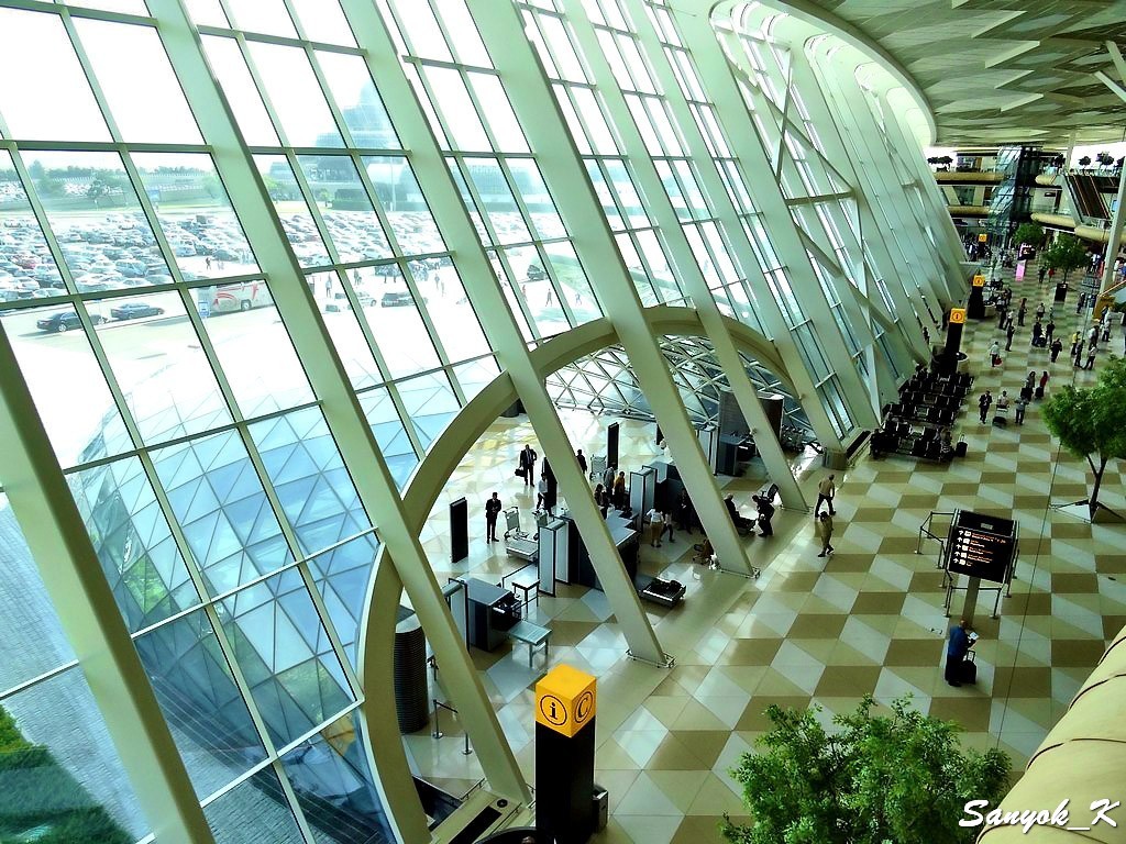 2714 Baku Heydar Aliyev Airport Баку Международный аэропорт Гейдар Алиев