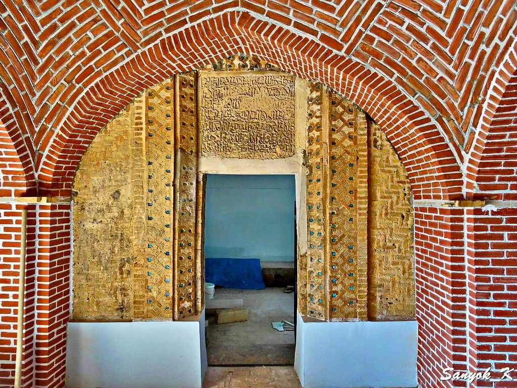 8882 Mausoleum of Naimi Мавзолей Наими